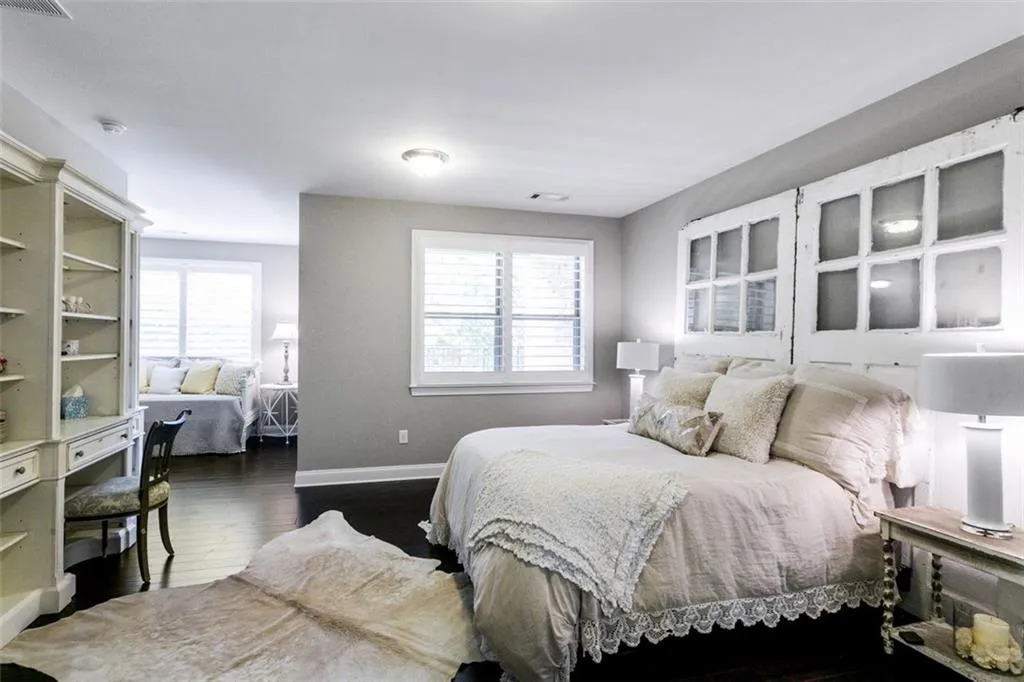 55 Winslow Street, Atlanta, Georgia 30328, 4 Bedrooms Bedrooms, ,4 BathroomsBathrooms,Residential,Sold,55 Winslow Street,6753220