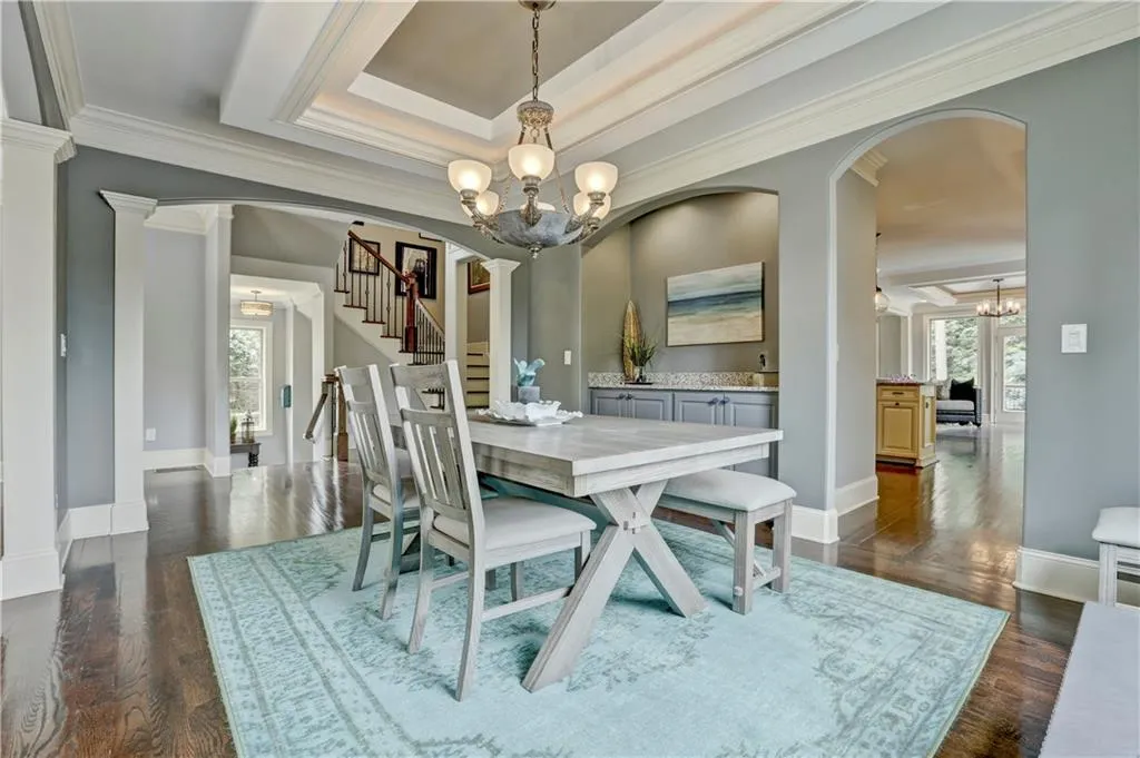 3306 Osborne Road Ne, Brookhaven, Georgia 30319, 5 Bedrooms Bedrooms, ,4 BathroomsBathrooms,Residential,Sold,3306 Osborne Road Ne,5858551