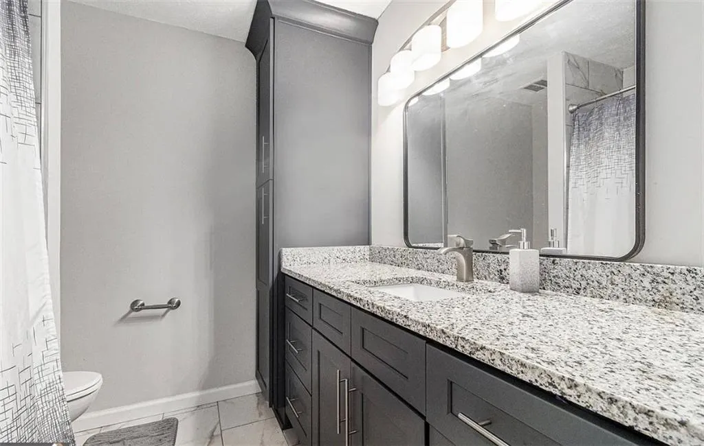 115 Winding River Drive Unit B, Atlanta, Georgia 30350, 3 Bedrooms Bedrooms, ,2 BathroomsBathrooms,Residential,For Sale,115 Winding River Drive Unit B,7629763