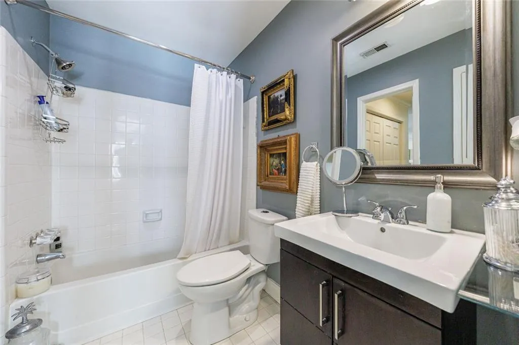 1836 S Garden Court Ne, Brookhaven, Georgia 30319, 2 Bedrooms Bedrooms, ,2 BathroomsBathrooms,Residential,For Sale,1836 S Garden Court Ne,7666245