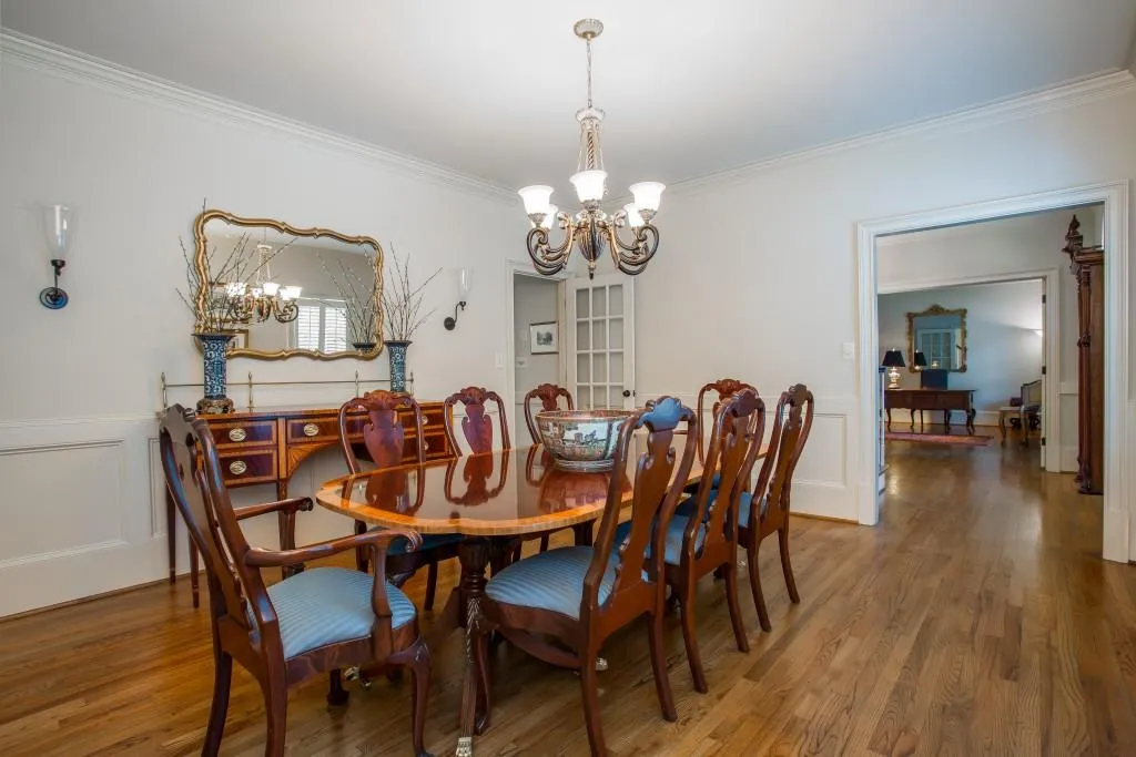 230 Grapevine Run, Sandy Springs, Georgia 30350, 5 Bedrooms Bedrooms, ,5 BathroomsBathrooms,Residential,Sold,230 Grapevine Run,5874338