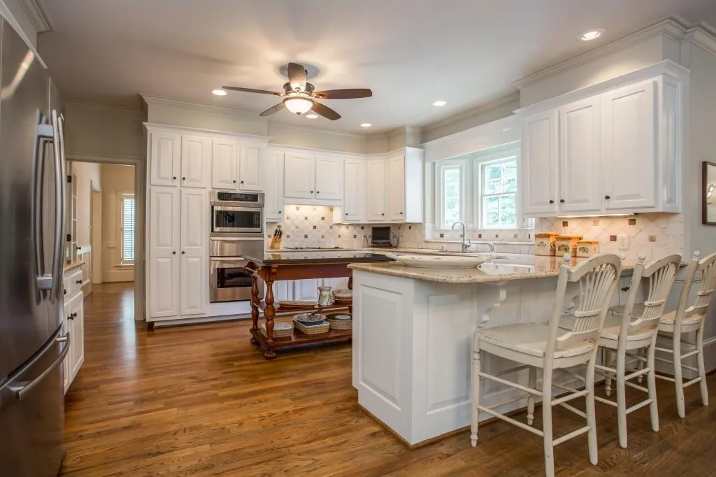 230 Grapevine Run, Sandy Springs, Georgia 30350, 5 Bedrooms Bedrooms, ,5 BathroomsBathrooms,Residential,Sold,230 Grapevine Run,5874338