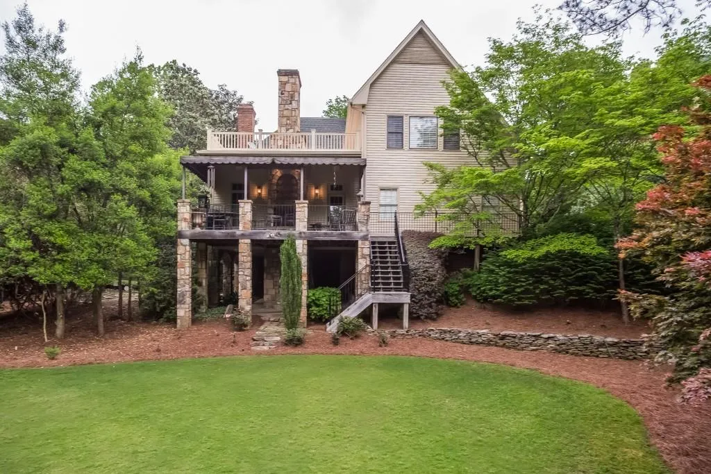 230 Grapevine Run, Sandy Springs, Georgia 30350, 5 Bedrooms Bedrooms, ,5 BathroomsBathrooms,Residential,Sold,230 Grapevine Run,5874338