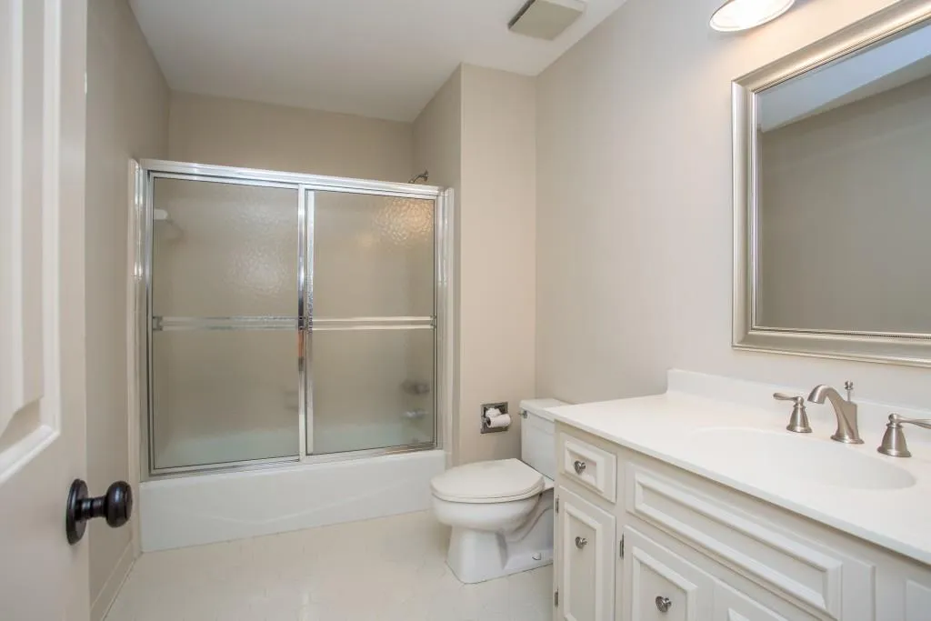 230 Grapevine Run, Sandy Springs, Georgia 30350, 5 Bedrooms Bedrooms, ,5 BathroomsBathrooms,Residential,Sold,230 Grapevine Run,5874338