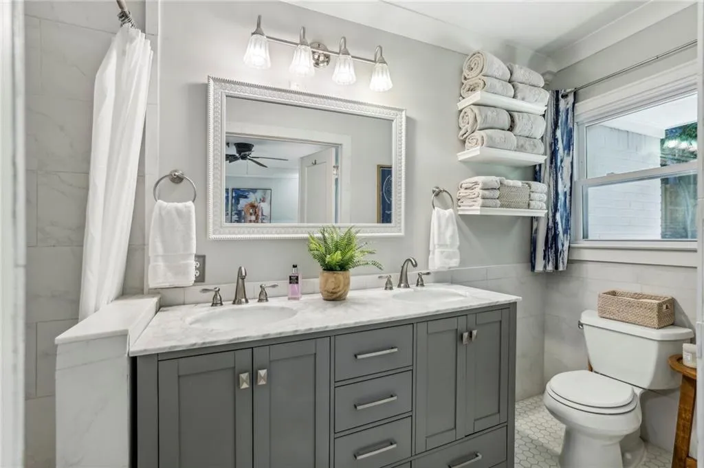 Custom double vanity