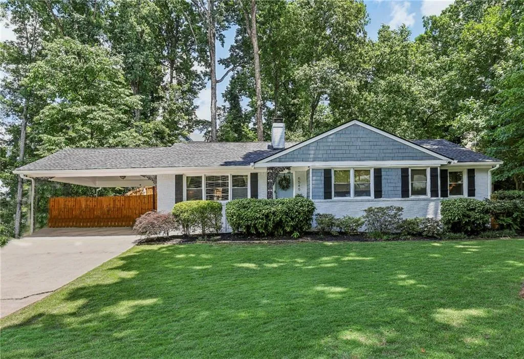 5545 Sherrell Drive, Sandy Springs, Georgia 30342, 3 Bedrooms Bedrooms, ,2 BathroomsBathrooms,Residential,Sold,5545 Sherrell Drive,7392348