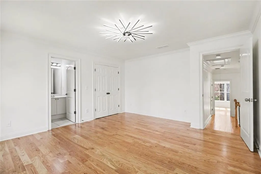 Bedroom with Full Bath & Walk-In Closet