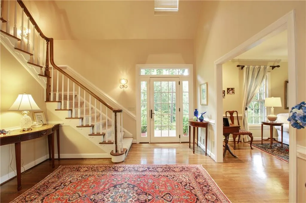 6155 River Chase Circle, Sandy Springs, Georgia 30328, 5 Bedrooms Bedrooms, ,5 BathroomsBathrooms,Residential,Sold,6155 River Chase Circle,5963586