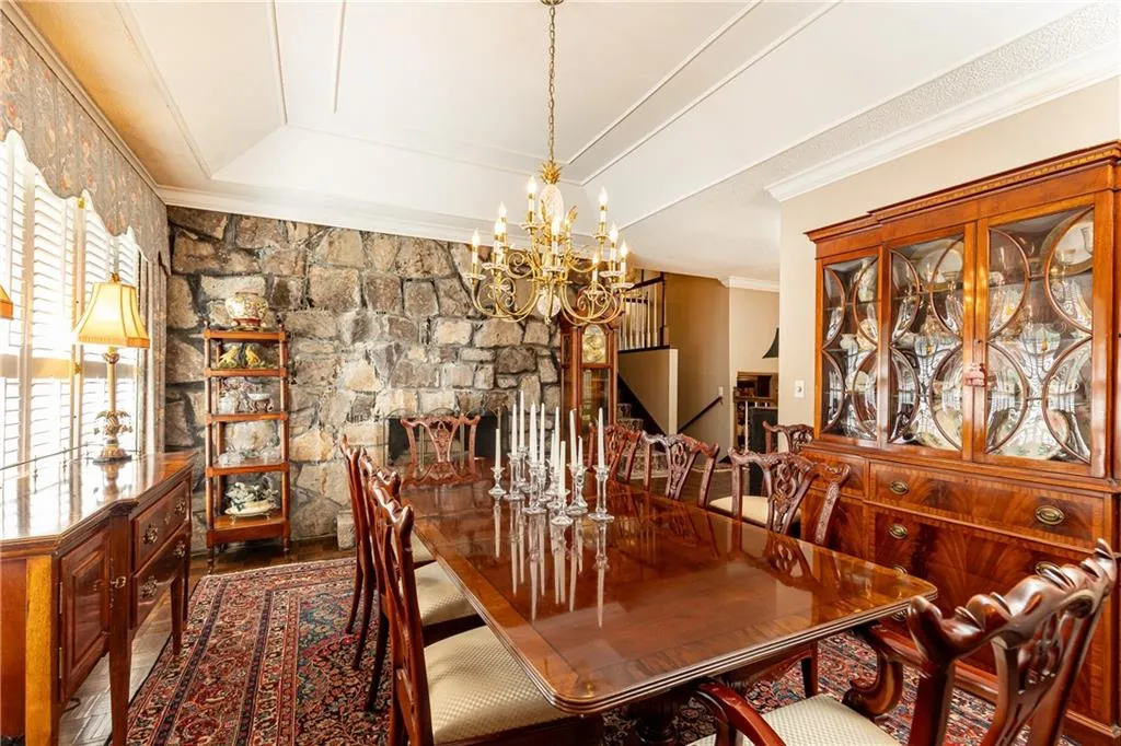 3099 Farmington Drive Se, Atlanta, Georgia 30339, 4 Bedrooms Bedrooms, ,3 BathroomsBathrooms,Residential,For Sale,3099 Farmington Drive Se,7668736