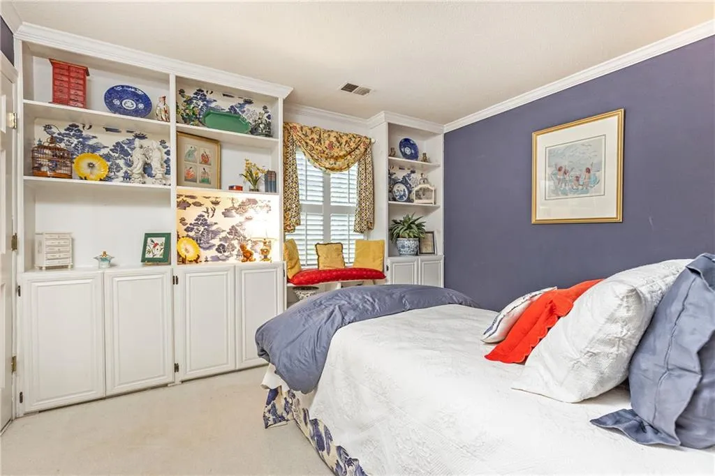 3099 Farmington Drive Se, Atlanta, Georgia 30339, 4 Bedrooms Bedrooms, ,3 BathroomsBathrooms,Residential,For Sale,3099 Farmington Drive Se,7668736