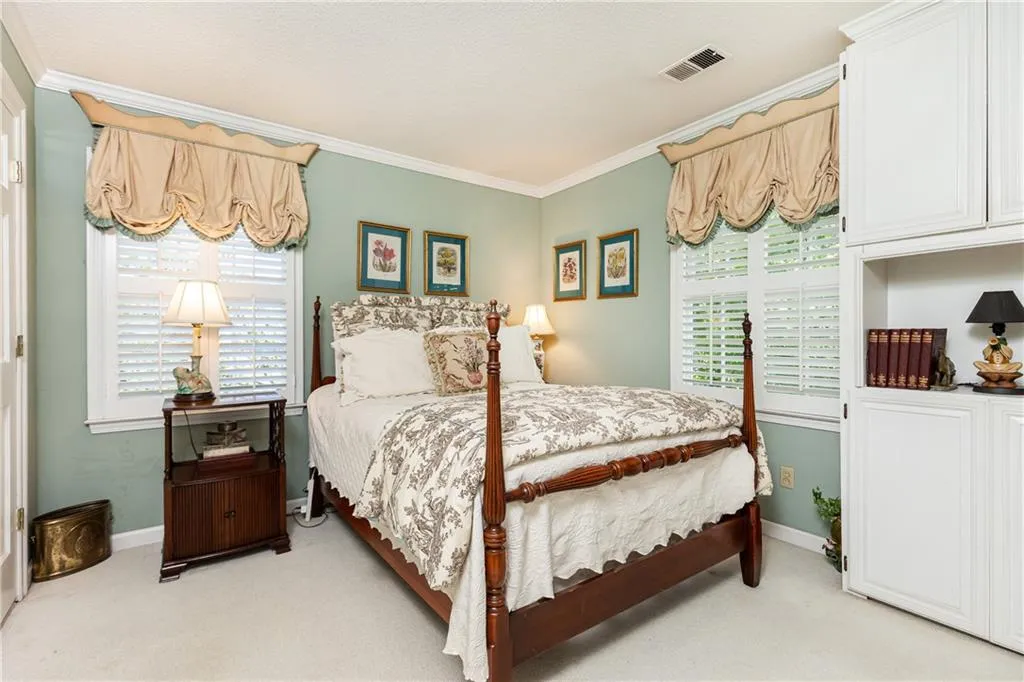 3099 Farmington Drive Se, Atlanta, Georgia 30339, 4 Bedrooms Bedrooms, ,3 BathroomsBathrooms,Residential,For Sale,3099 Farmington Drive Se,7668736