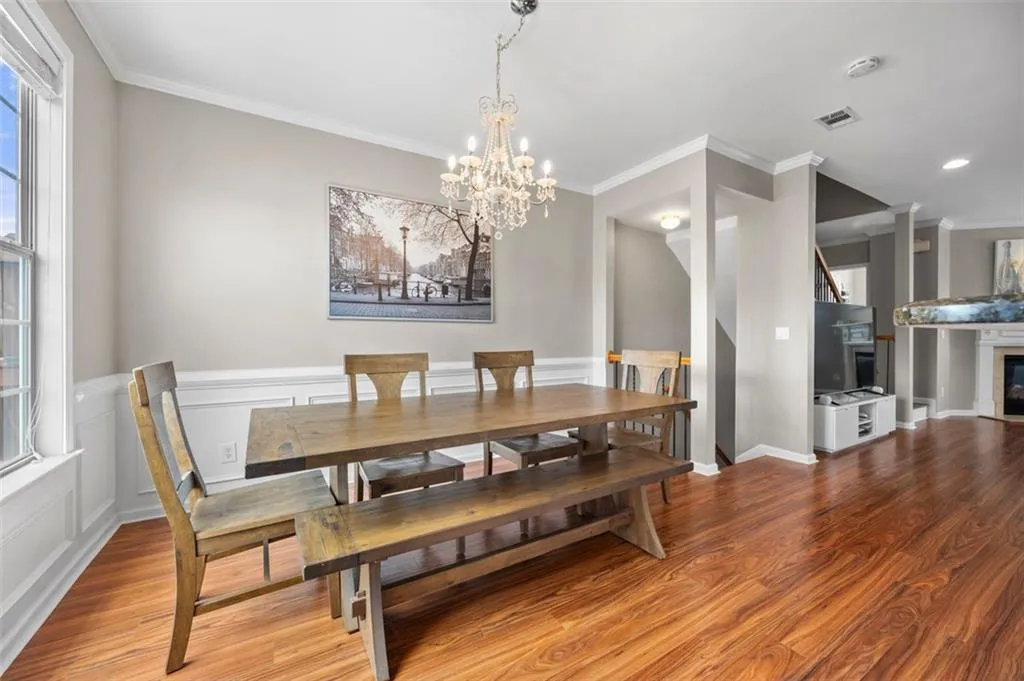 3542 Chattahoochee Summit Lane Se, Atlanta, Georgia 30339, 3 Bedrooms Bedrooms, ,3 BathroomsBathrooms,Residential,For Sale,3542 Chattahoochee Summit Lane Se,7642819