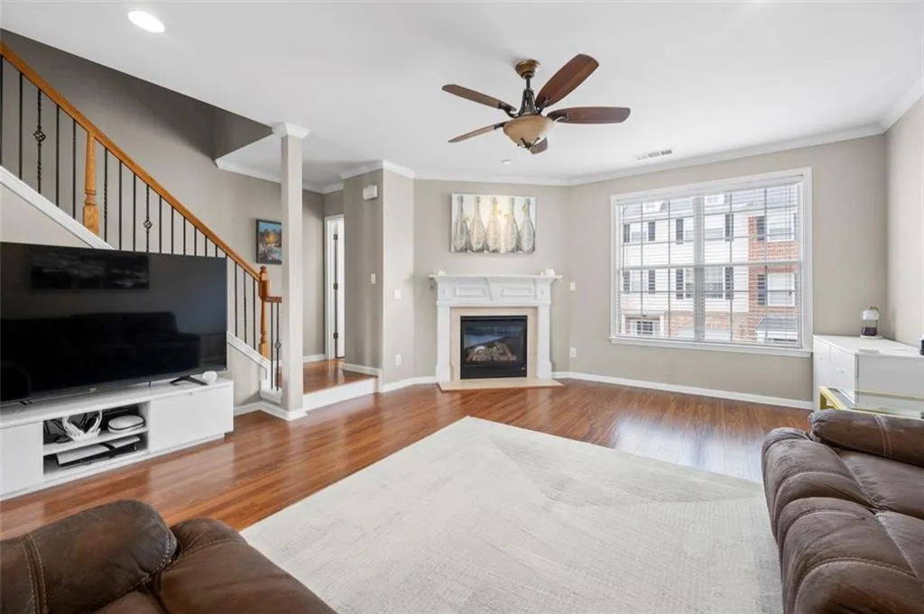 3542 Chattahoochee Summit Lane Se, Atlanta, Georgia 30339, 3 Bedrooms Bedrooms, ,3 BathroomsBathrooms,Residential,For Sale,3542 Chattahoochee Summit Lane Se,7642819
