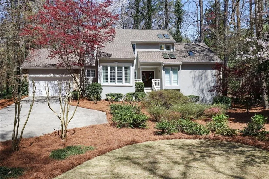 80 Seville Chase, Atlanta, Georgia 30328, 4 Bedrooms Bedrooms, ,3 BathroomsBathrooms,Residential,For Sale,80 Seville Chase,7711889