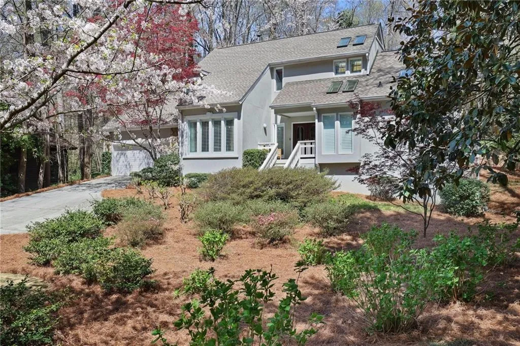 80 Seville Chase, Atlanta, Georgia 30328, 4 Bedrooms Bedrooms, ,3 BathroomsBathrooms,Residential,Sold,80 Seville Chase,7711889