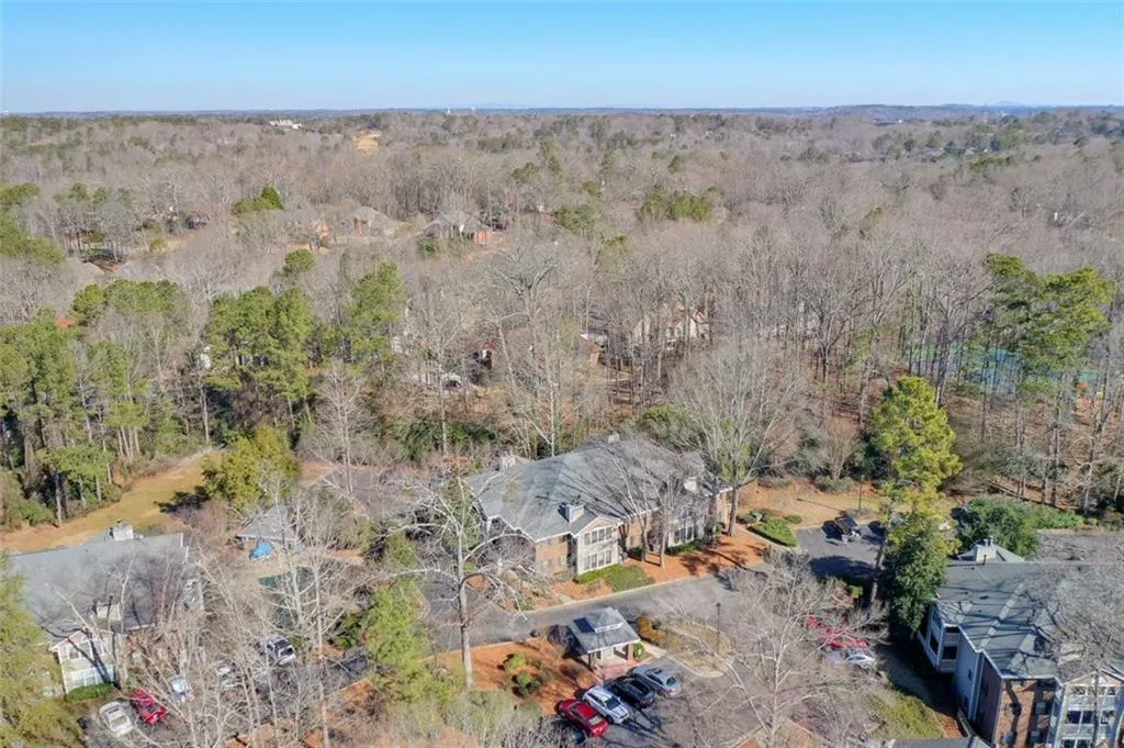 405 Barrington Hills Drive, Sandy Springs, Georgia 30350, 2 Bedrooms Bedrooms, ,2 BathroomsBathrooms,Residential,Sold,405 Barrington Hills Drive,6847193