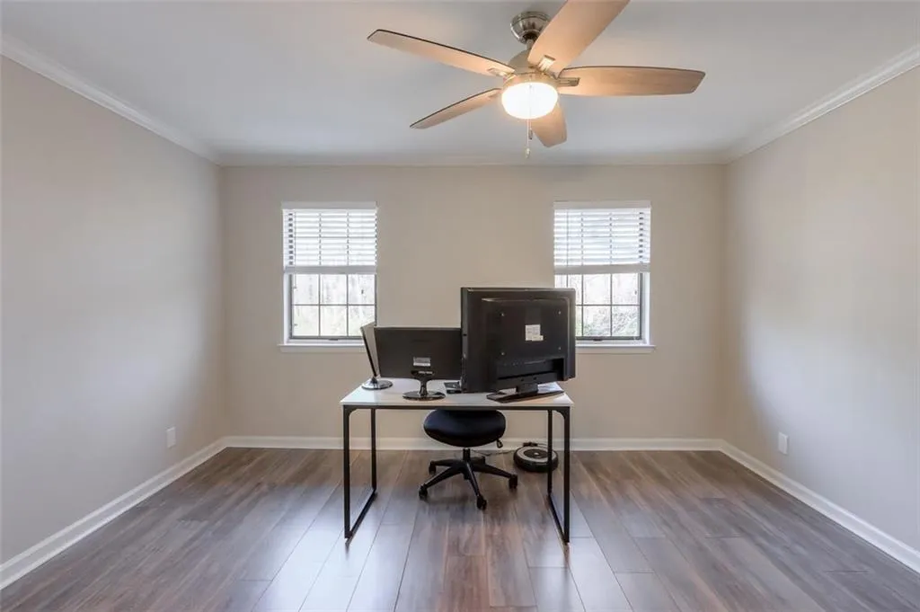 405 Barrington Hills Drive, Sandy Springs, Georgia 30350, 2 Bedrooms Bedrooms, ,2 BathroomsBathrooms,Residential,Sold,405 Barrington Hills Drive,6847193