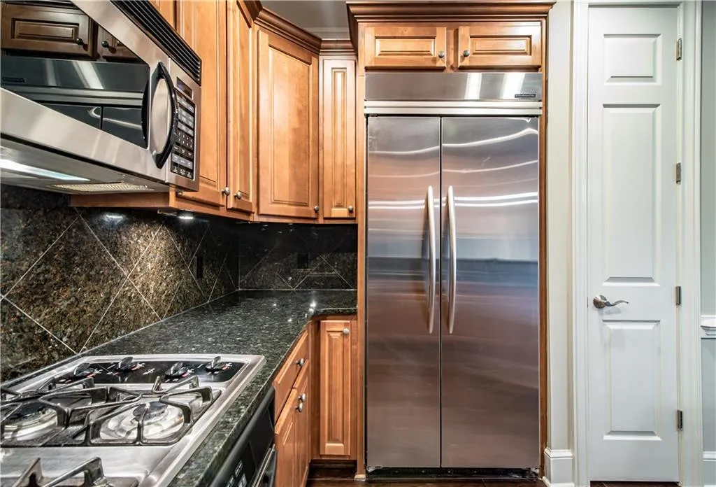 4805 Ivy Ridge Drive Unit 205, Atlanta, Georgia 30339, 2 Bedrooms Bedrooms, ,2 BathroomsBathrooms,Residential,Sold,4805 Ivy Ridge Drive Unit 205,5924495