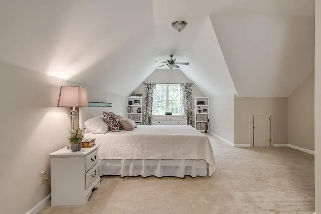 1310 Heards Ferry Road Nw, Atlanta, Georgia 30328, 5 Bedrooms Bedrooms, ,6 BathroomsBathrooms,Residential,Sold,1310 Heards Ferry Road Nw,6736969