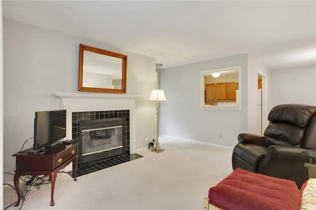 109 Gettysburg Place Unit 0, Sandy Springs, Georgia 30350, 2 Bedrooms Bedrooms, ,1 BathroomBathrooms,Residential,Sold,109 Gettysburg Place Unit 0,5738568