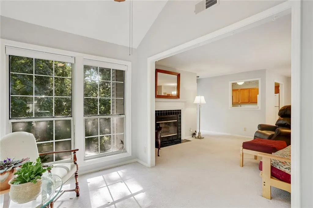 109 Gettysburg Place Unit 0, Sandy Springs, Georgia 30350, 2 Bedrooms Bedrooms, ,1 BathroomBathrooms,Residential,Sold,109 Gettysburg Place Unit 0,5738568