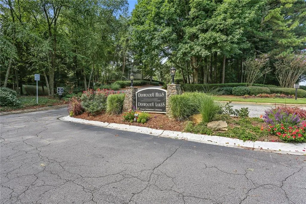 109 Gettysburg Place Unit 0, Sandy Springs, Georgia 30350, 2 Bedrooms Bedrooms, ,1 BathroomBathrooms,Residential,Sold,109 Gettysburg Place Unit 0,5738568