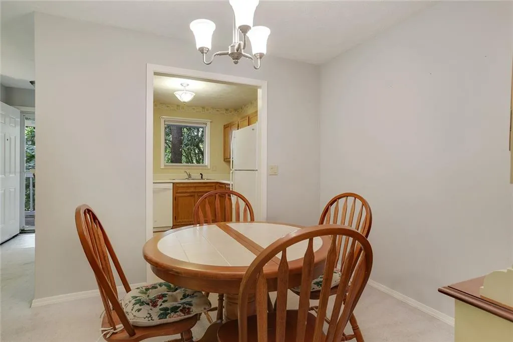 109 Gettysburg Place Unit 0, Sandy Springs, Georgia 30350, 2 Bedrooms Bedrooms, ,1 BathroomBathrooms,Residential,Sold,109 Gettysburg Place Unit 0,5738568