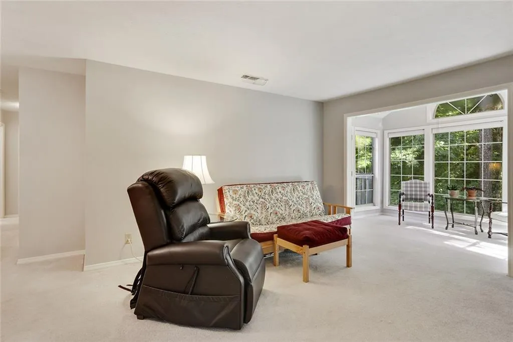 109 Gettysburg Place Unit 0, Sandy Springs, Georgia 30350, 2 Bedrooms Bedrooms, ,1 BathroomBathrooms,Residential,Sold,109 Gettysburg Place Unit 0,5738568