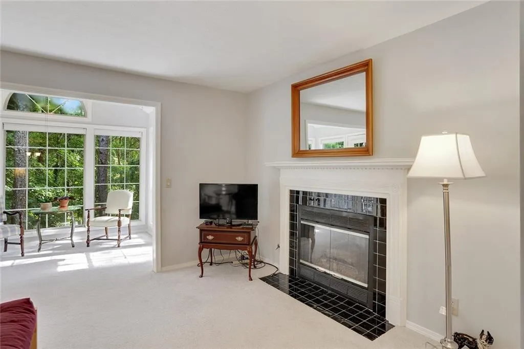 109 Gettysburg Place Unit 0, Sandy Springs, Georgia 30350, 2 Bedrooms Bedrooms, ,1 BathroomBathrooms,Residential,Sold,109 Gettysburg Place Unit 0,5738568