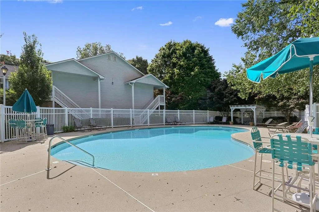 109 Gettysburg Place Unit 0, Sandy Springs, Georgia 30350, 2 Bedrooms Bedrooms, ,1 BathroomBathrooms,Residential,Sold,109 Gettysburg Place Unit 0,5738568