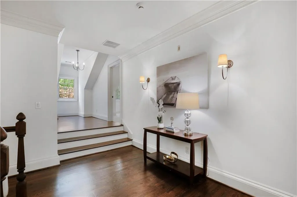 4917 Rebel Trail, Atlanta, Georgia 30327, 6 Bedrooms Bedrooms, ,5 BathroomsBathrooms,Residential,Sold,4917 Rebel Trail,6959559