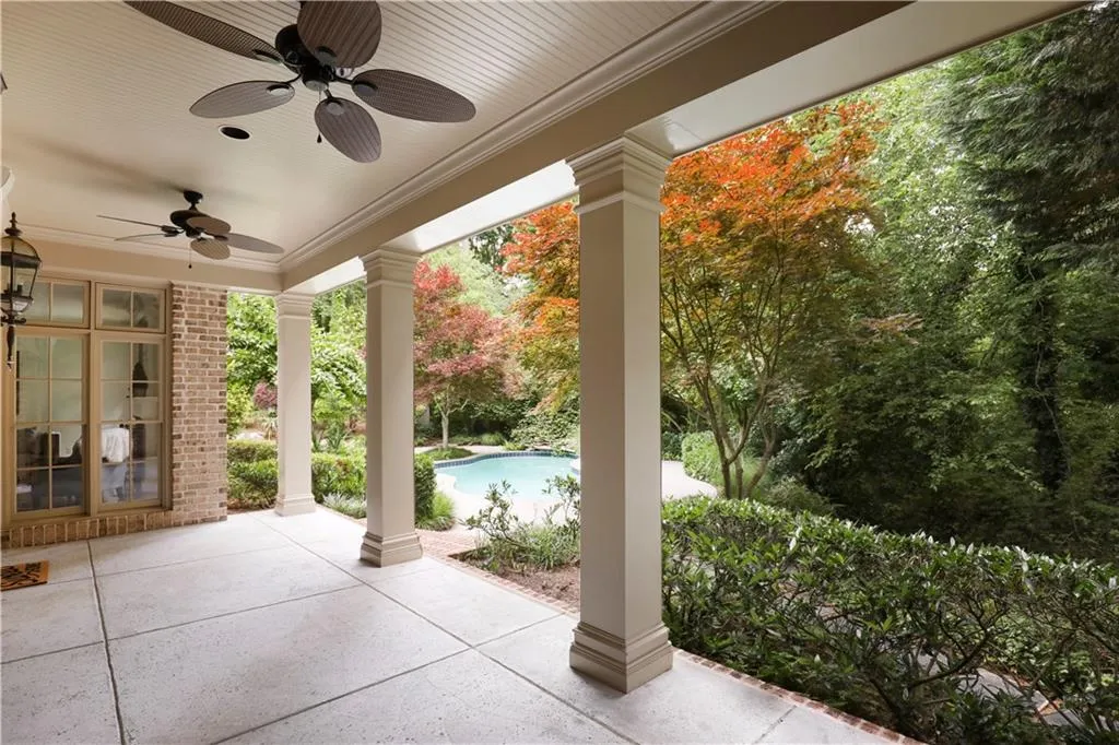 4917 Rebel Trail, Atlanta, Georgia 30327, 6 Bedrooms Bedrooms, ,5 BathroomsBathrooms,Residential,Sold,4917 Rebel Trail,6959559