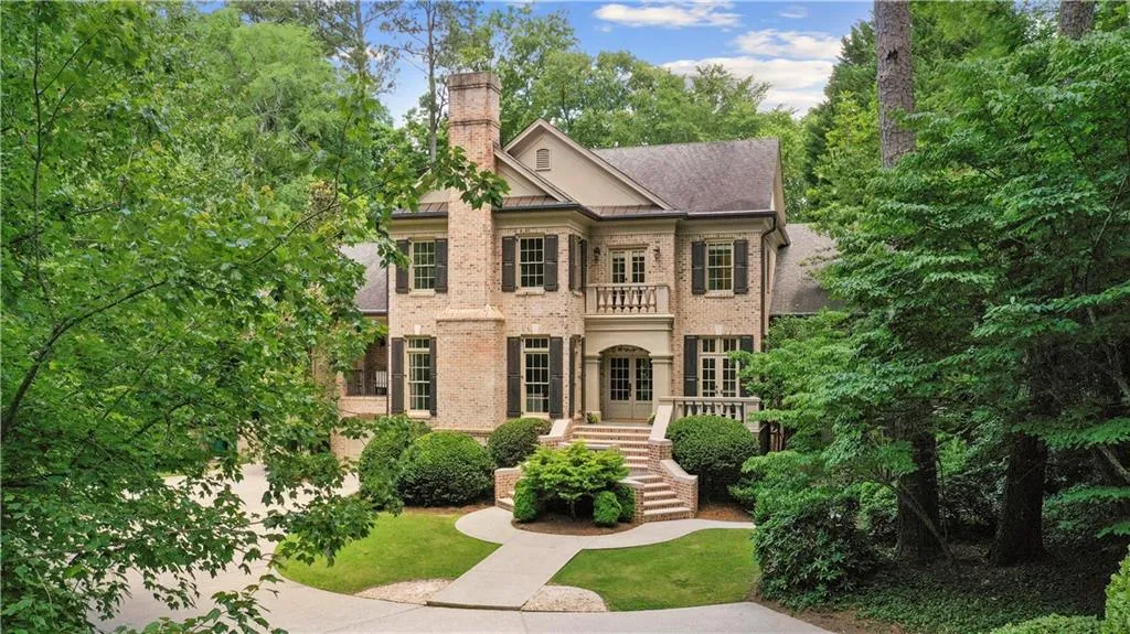 4917 Rebel Trail, Atlanta, Georgia 30327, 6 Bedrooms Bedrooms, ,5 BathroomsBathrooms,Residential,Sold,4917 Rebel Trail,6959559