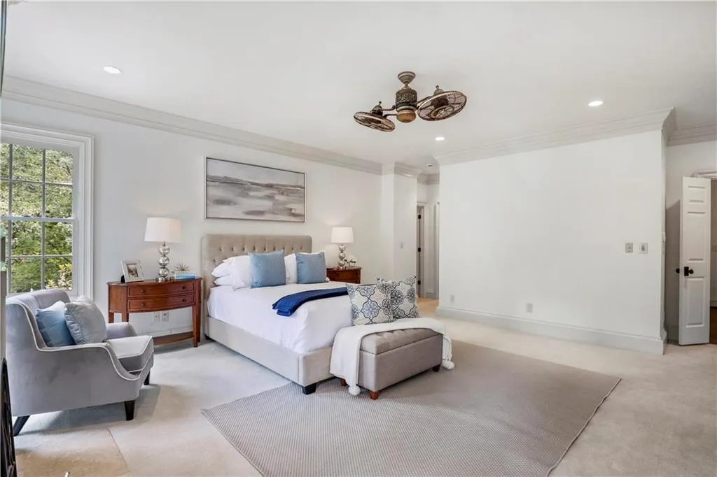 4917 Rebel Trail, Atlanta, Georgia 30327, 6 Bedrooms Bedrooms, ,5 BathroomsBathrooms,Residential,Sold,4917 Rebel Trail,6959559