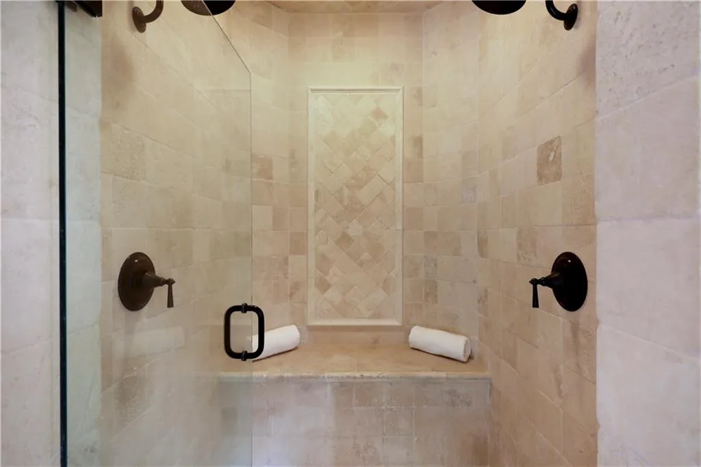 4917 Rebel Trail, Atlanta, Georgia 30327, 6 Bedrooms Bedrooms, ,5 BathroomsBathrooms,Residential,Sold,4917 Rebel Trail,6959559