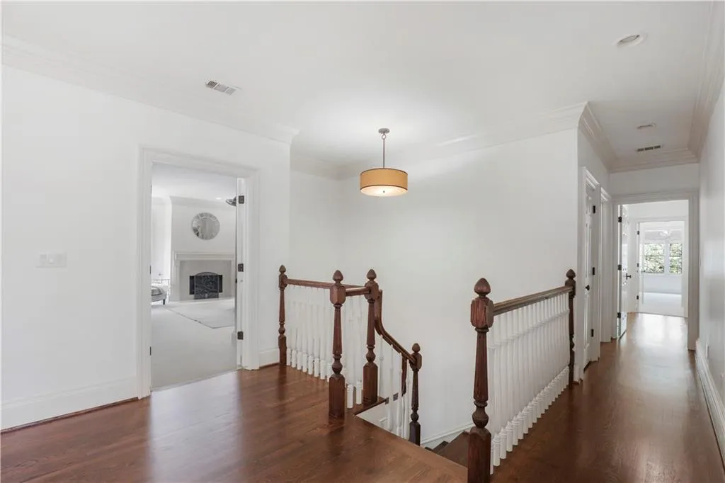 4917 Rebel Trail, Atlanta, Georgia 30327, 6 Bedrooms Bedrooms, ,5 BathroomsBathrooms,Residential,Sold,4917 Rebel Trail,6959559