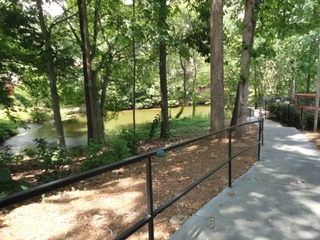62 Dunwoody Springs Drive Ne Unit 62, Atlanta, Georgia 30328, 3 Bedrooms Bedrooms, ,2 BathroomsBathrooms,Residential,Sold,62 Dunwoody Springs Drive Ne Unit 62,5888168