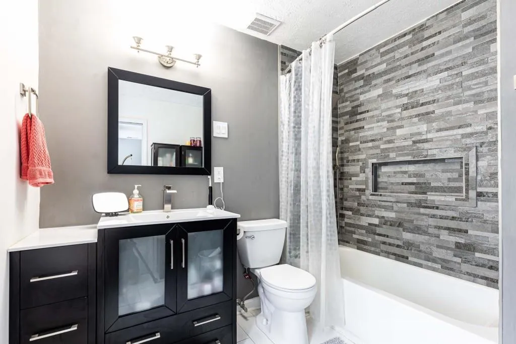 10 Market Square Place Nw, Atlanta, Georgia 30318, 2 Bedrooms Bedrooms, ,2 BathroomsBathrooms,Residential,For Sale,10 Market Square Place Nw,7622594