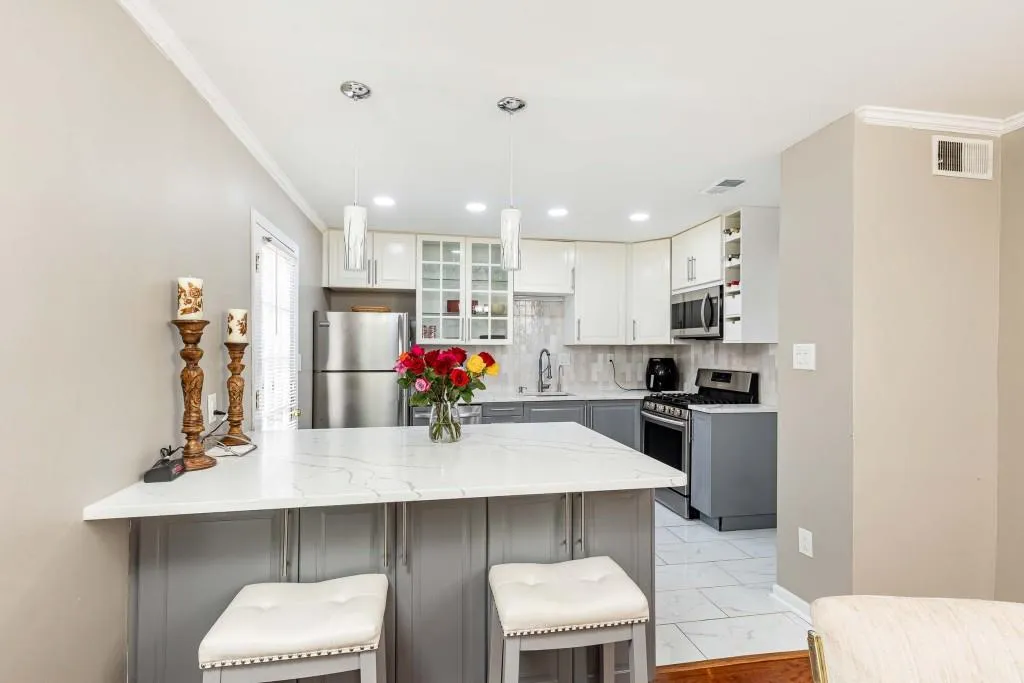 10 Market Square Place Nw, Atlanta, Georgia 30318, 2 Bedrooms Bedrooms, ,2 BathroomsBathrooms,Residential,For Sale,10 Market Square Place Nw,7622594