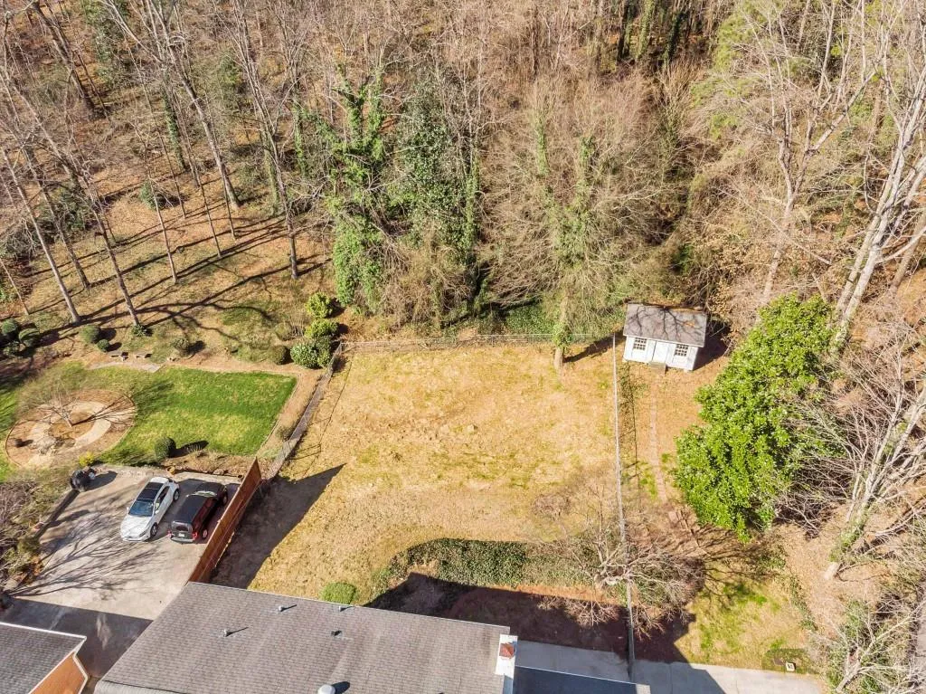 60 Brandon Ridge Drive, Sandy Springs, Georgia 30328, 5 Bedrooms Bedrooms, ,3 BathroomsBathrooms,Residential,Sold,60 Brandon Ridge Drive,6119855