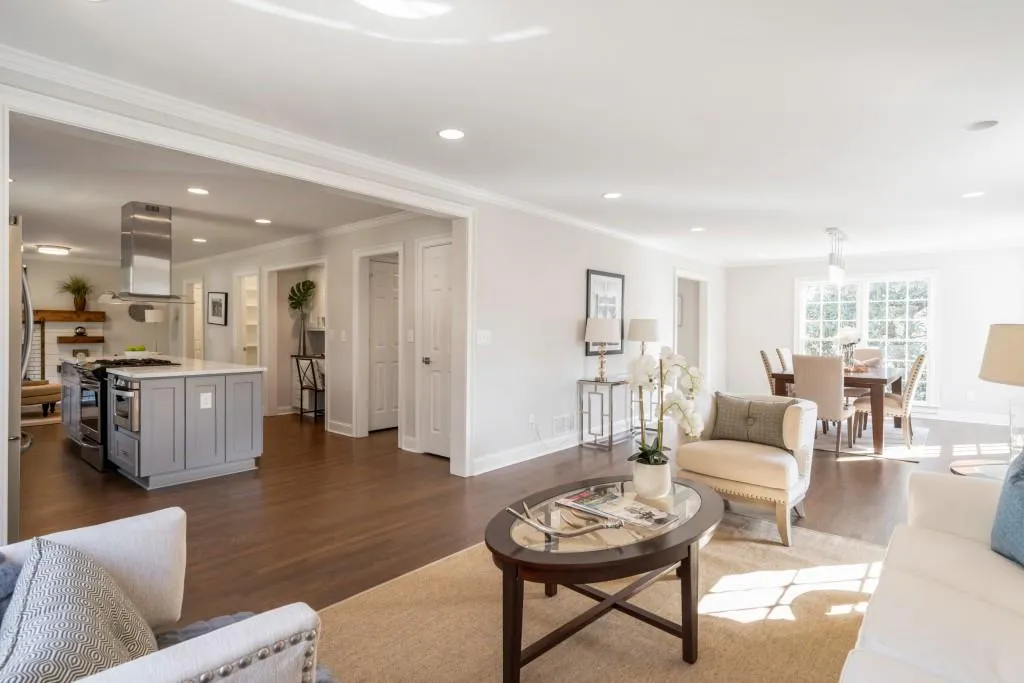 60 Brandon Ridge Drive, Sandy Springs, Georgia 30328, 5 Bedrooms Bedrooms, ,3 BathroomsBathrooms,Residential,Sold,60 Brandon Ridge Drive,6119855