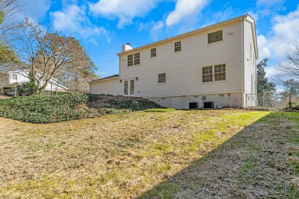 60 Brandon Ridge Drive, Sandy Springs, Georgia 30328, 5 Bedrooms Bedrooms, ,3 BathroomsBathrooms,Residential,Sold,60 Brandon Ridge Drive,6119855