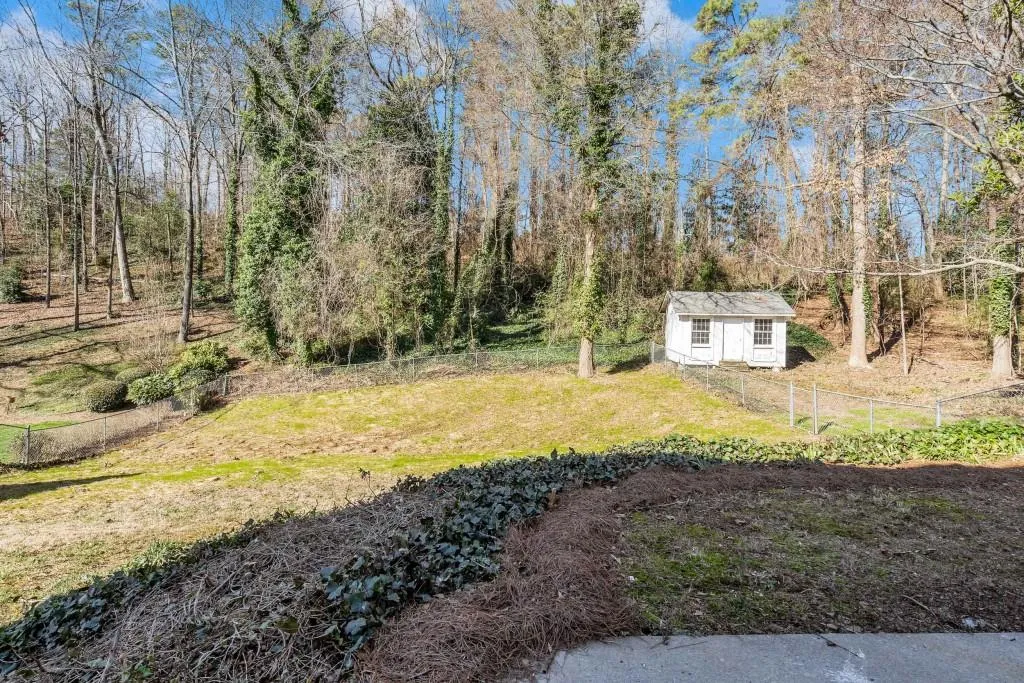 60 Brandon Ridge Drive, Sandy Springs, Georgia 30328, 5 Bedrooms Bedrooms, ,3 BathroomsBathrooms,Residential,Sold,60 Brandon Ridge Drive,6119855