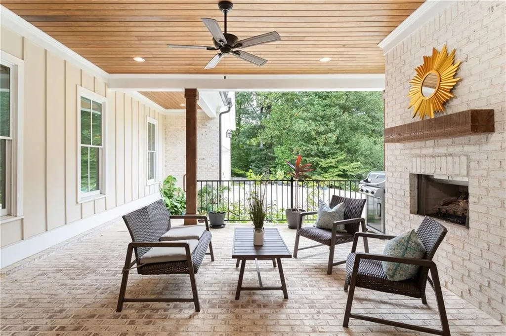 4218 Oak Forest Dr., Atlanta, Georgia 30319, 6 Bedrooms Bedrooms, 0 ,7 BathroomsBathrooms,Residential,For Sale,4218 Oak Forest Dr.,7829370