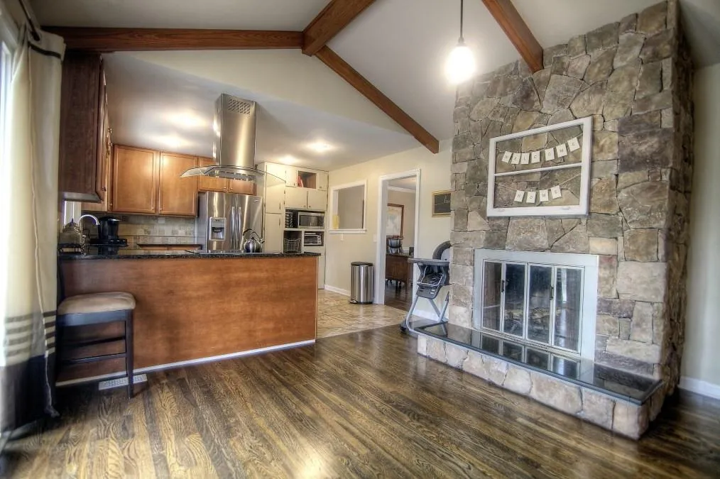 5615 Kayron Drive Ne, Atlanta, Georgia 30342, 3 Bedrooms Bedrooms, ,2 BathroomsBathrooms,Residential,Sold,5615 Kayron Drive Ne,5669065