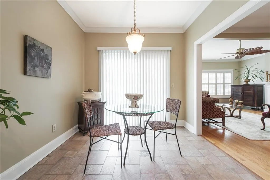 5996 Mitchell Road Unit 12, Sandy Springs, Georgia 30328, 3 Bedrooms Bedrooms, ,3 BathroomsBathrooms,Residential,Sold,5996 Mitchell Road Unit 12,6048635