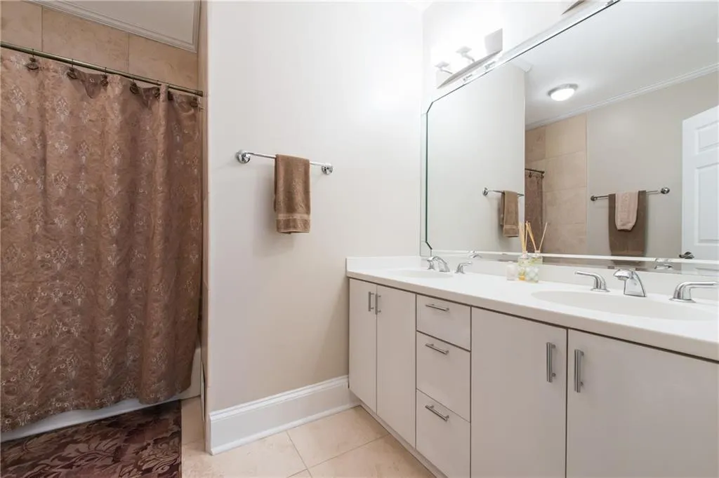 5996 Mitchell Road Unit 12, Sandy Springs, Georgia 30328, 3 Bedrooms Bedrooms, ,3 BathroomsBathrooms,Residential,Sold,5996 Mitchell Road Unit 12,6048635