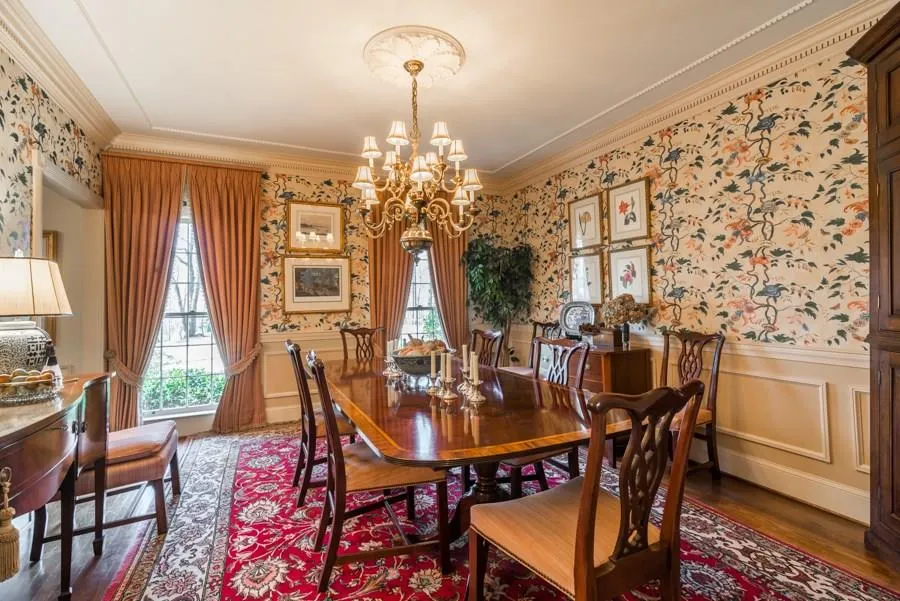 20 Glen Oaks Drive, Atlanta, Georgia 30327, 5 Bedrooms Bedrooms, ,4 BathroomsBathrooms,Residential,Sold,20 Glen Oaks Drive,5771665