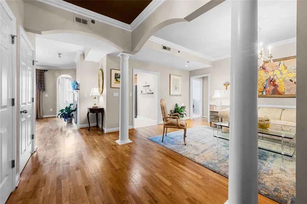 1735 Peachtree Street Ne Unit 316, Atlanta, Georgia 30309, 2 Bedrooms Bedrooms, ,2 BathroomsBathrooms,Residential,For Sale,1735 Peachtree Street Ne Unit 316,7590022