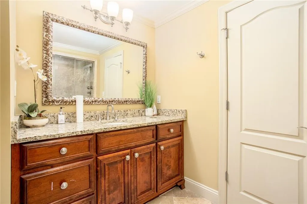 7938 Stratford Lane, Sandy Springs, Georgia 30350, 5 Bedrooms Bedrooms, ,5 BathroomsBathrooms,Residential,Sold,7938 Stratford Lane,7033914
